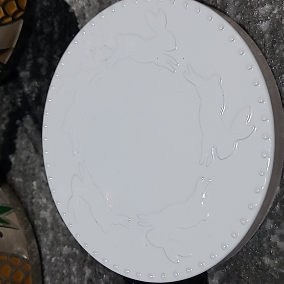 BATH & BODY WORKS PINEAPPLE 🍍 CANDLE HOLDERS BUNNY LID BUNDLE - Picture 4 of 8